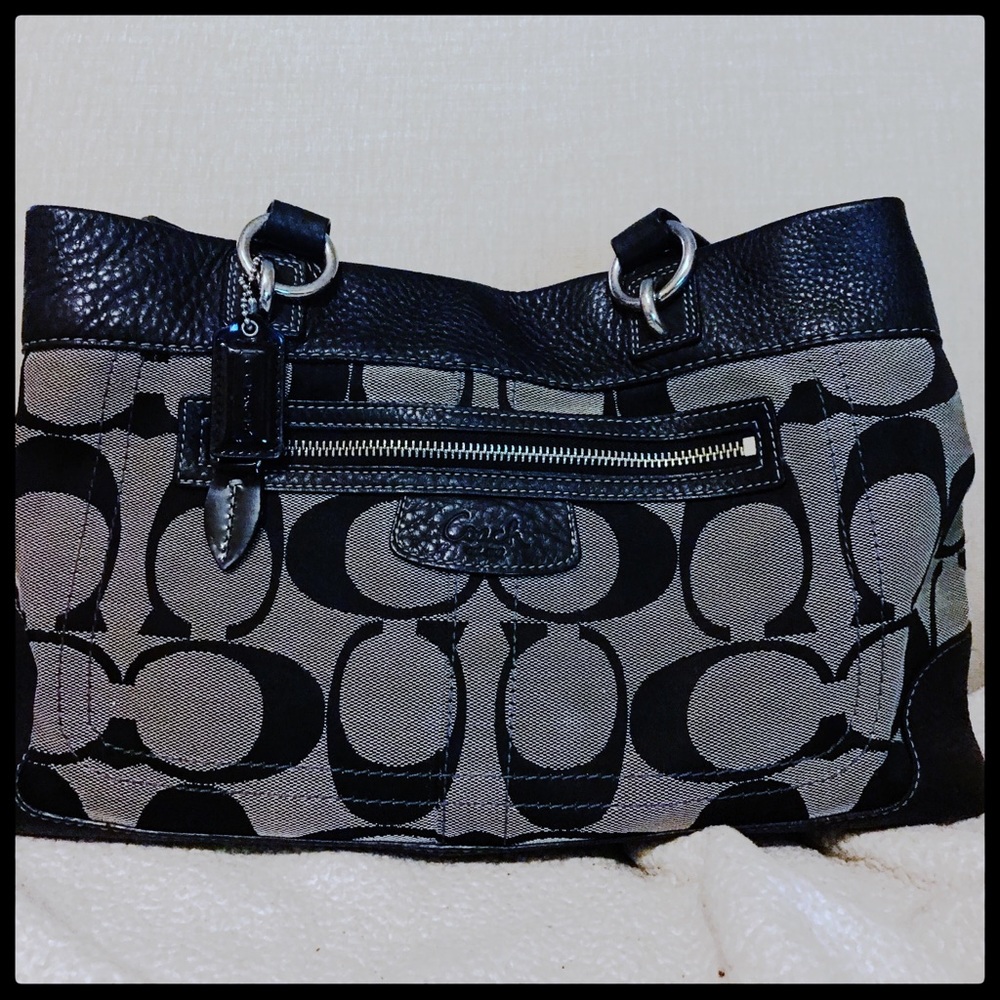Coach classic black leather and cloth purse